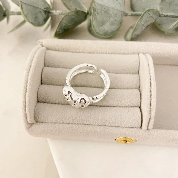 925 Sterling Silver Textured Foil Heart Ring Geometric Ring Silver Heart Ring - Picture 5 of 7